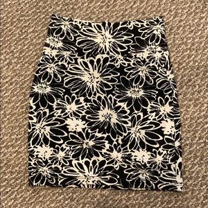 Floral Pattern Bodycon Skirt